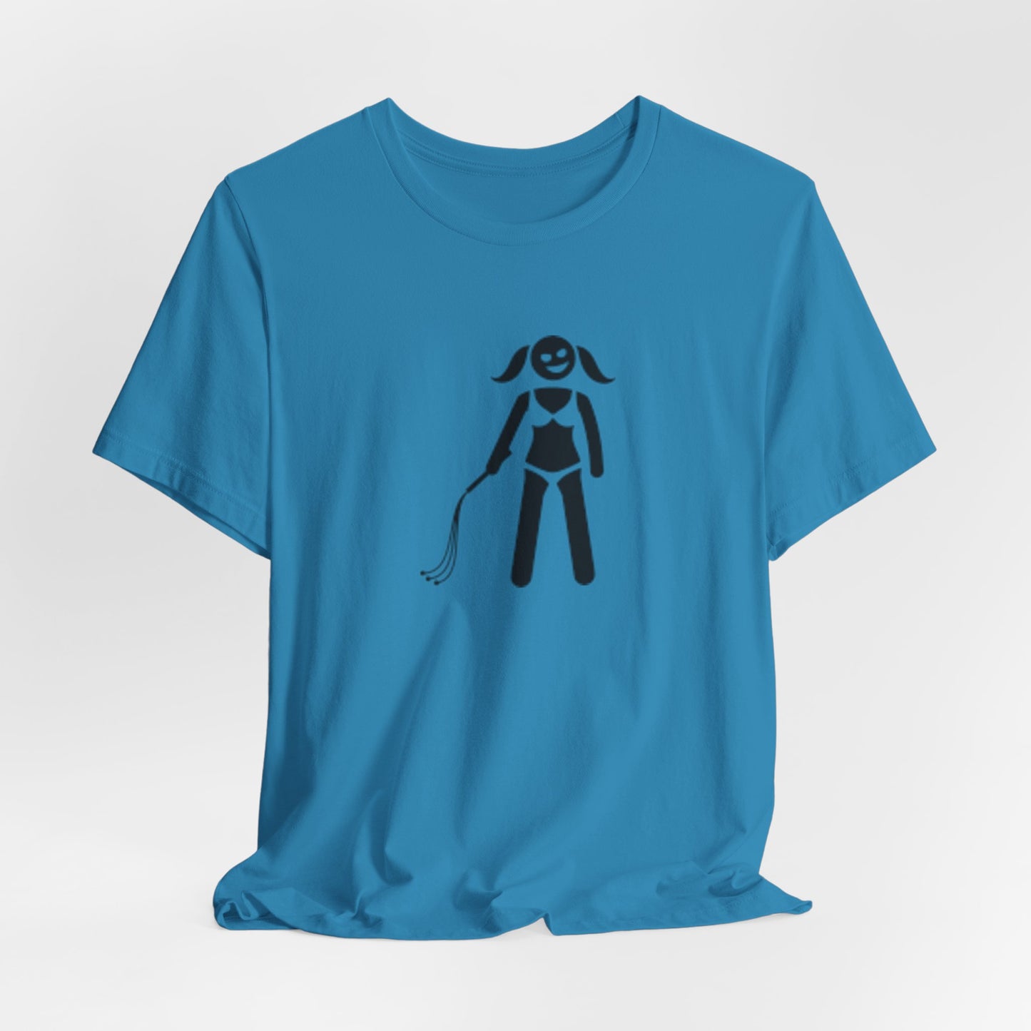 Domme Tee